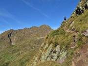 01 Salendo dal Passo della Marogella verso Cime delle galline e di Mezzeno